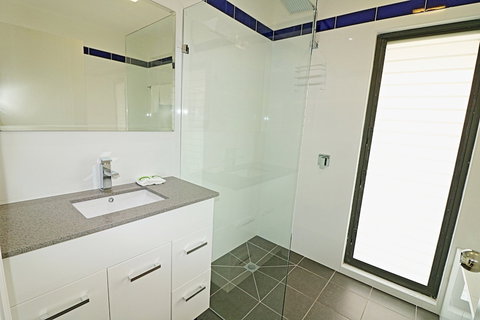 Break Point - Stayed 6