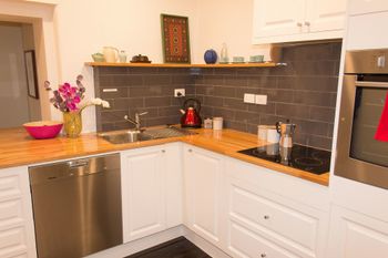 Heritage Listed Georgian Cottage - Stayed 1