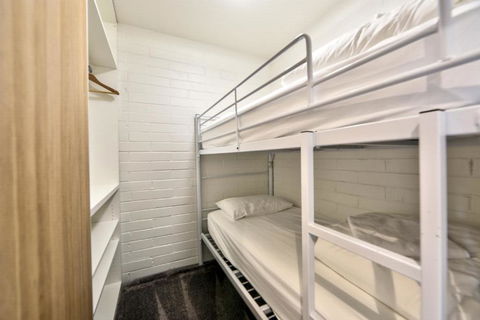 Snow Ski Apartments 23 - Stayed 3