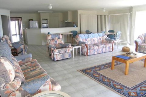 Water View House At Orient Point - Stays Accommodation 4