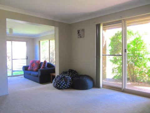 BAROONA By THE BEACH - Stays Accommodation 2