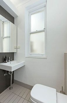 Spacious One Bedroom Heart Of Potts Point H333 - Stays Accommodation 3