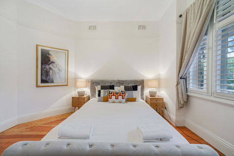 HomeHotel LuxuryHome 500m Crows Nest Shops - Stayed 6