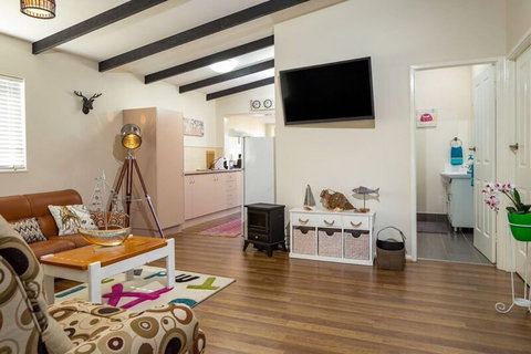 Magical Tomakin Getaway - Stayed 4