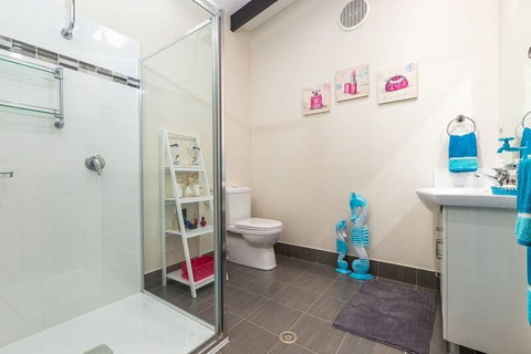 Magical Tomakin Getaway - Stayed 6