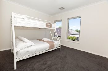 Brand New Townhouse - Stayed 2
