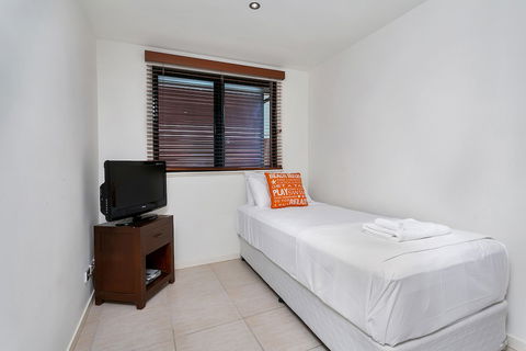 Beachfront Apartment With Ocean View - 4 - Stayed 5