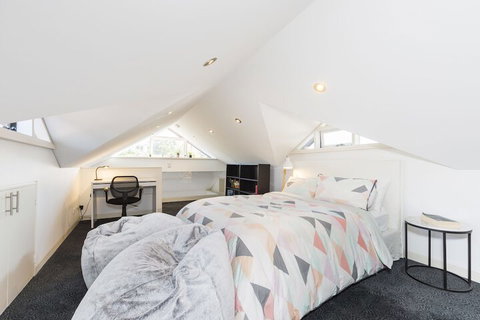 Coogee Luxury Home With Salt Water Pool & Parking - Stayed 5