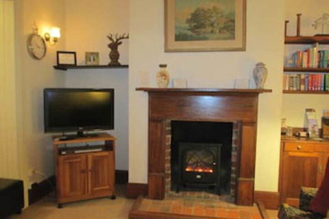 Cottage On Gunning - Stayed 1