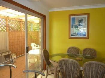 Sails Beach House Apartments Pottsville Beach - Stayed 3
