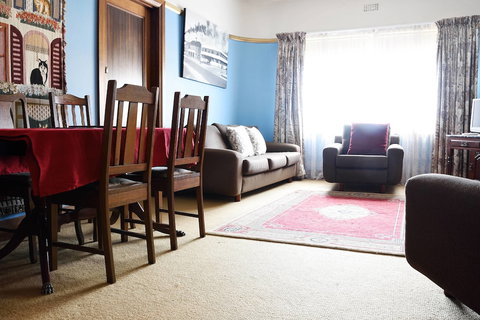 Apartments Downtown - Stayed 5