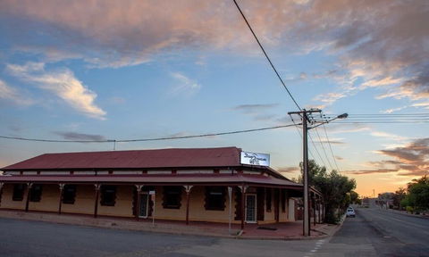 Daydream Motel And Apartments - Stays Accommodation 2