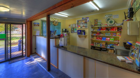 Beechworth Lake Sambell Caravan Park - Stayed 5