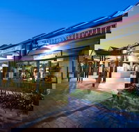 Treetops Seaview Montville - Stayed