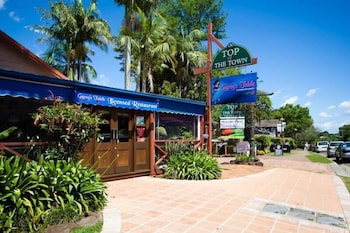 Treetops Seaview Montville - Stayed 3