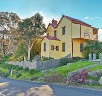Two Story Bed  Breakfast - Stays Accommodation