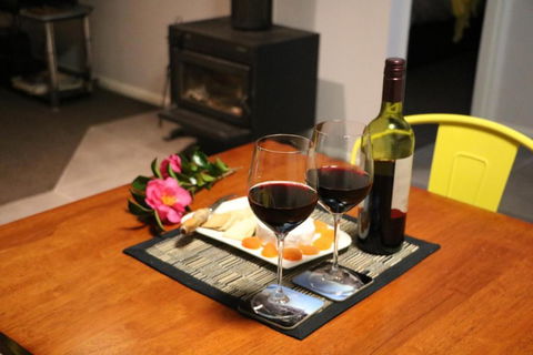 Maric Park Cottages - Stayed 4