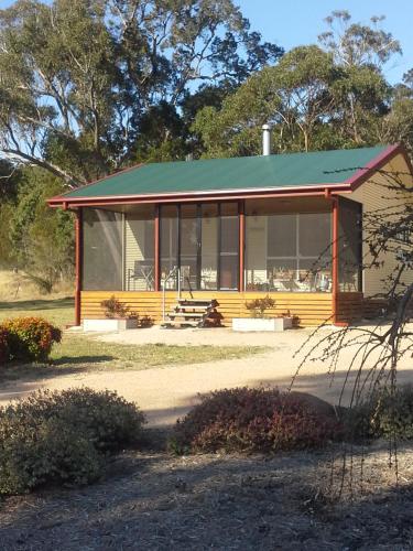 Maric Park Cottages - Stayed 1