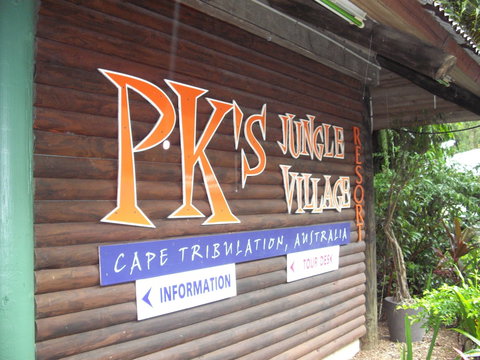 PKs Jungle Village - Hostel - Stays Accommodation 0