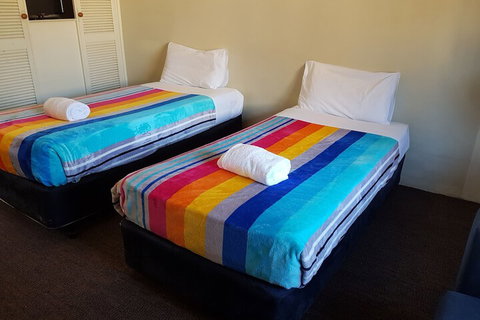 El Lago Waters Tourist Park - Stayed 7