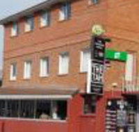 The Waratah Hotel - Stayed