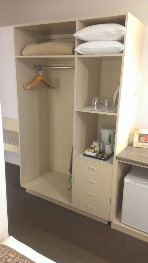 Lindy Lodge Motel - Stayed 3