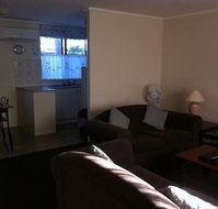 Telopea Court - Stayed