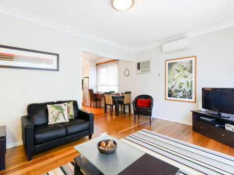 BOUTIQUE STAYS Sandyside Sandringham Villa Units - Stayed 5