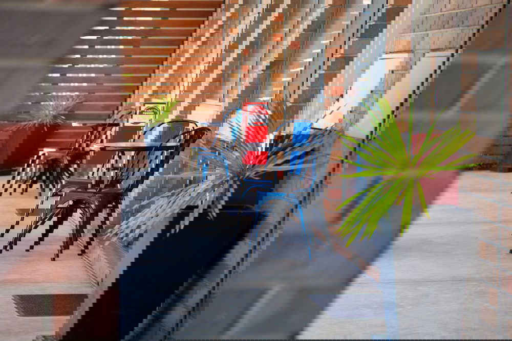 Adelaide Lead VIC Stayed