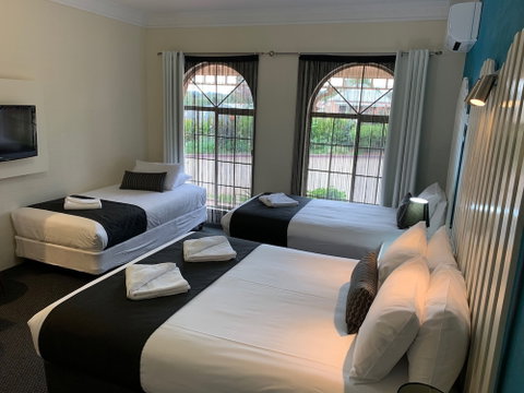 Heritage Motor Inn Goulburn - Stays Accommodation 5