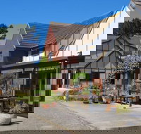 The View on Grossmans - Stayed