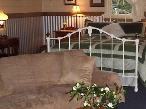 Springbank Bed & Breakfast - Stayed 5