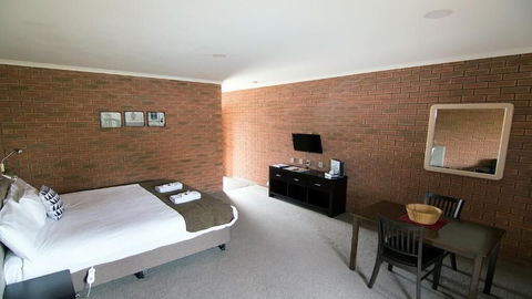 Ashleigh Court Motor Inn - Stayed 6