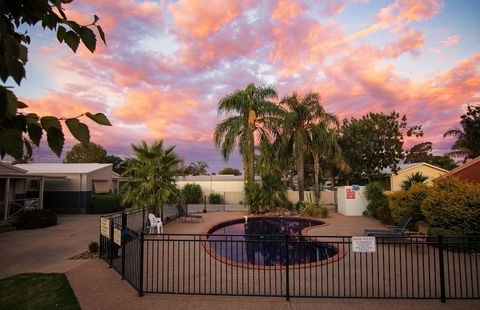 Ashleigh Court Motor Inn - Stayed 3