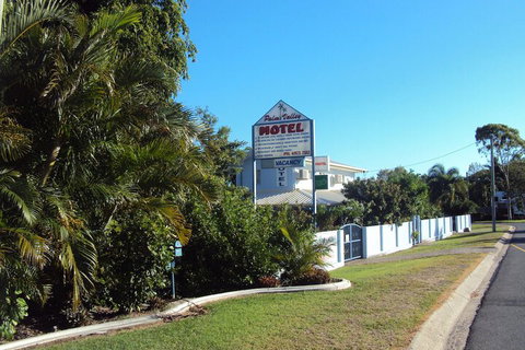 Palm Valley Motel And Self-contained Holiday Units - Stayed 2