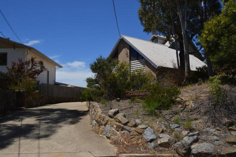 Cedar Haven - Stays Accommodation 5
