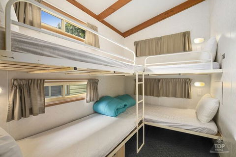 Cowes Caravan Park - Stayed 4