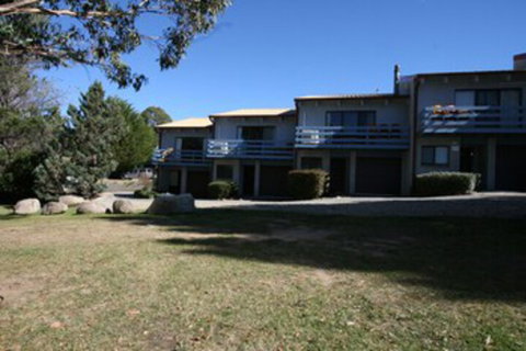 Alpha Centauri Townhouses - Stays Accommodation 0
