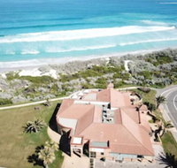 The African Reef - Stayed