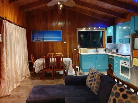 Marazul Paradise Beach House - Stays Accommodation 3