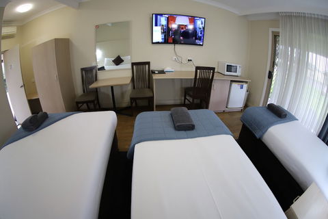 Sleepy Hill Motor Inn - Stayed 6