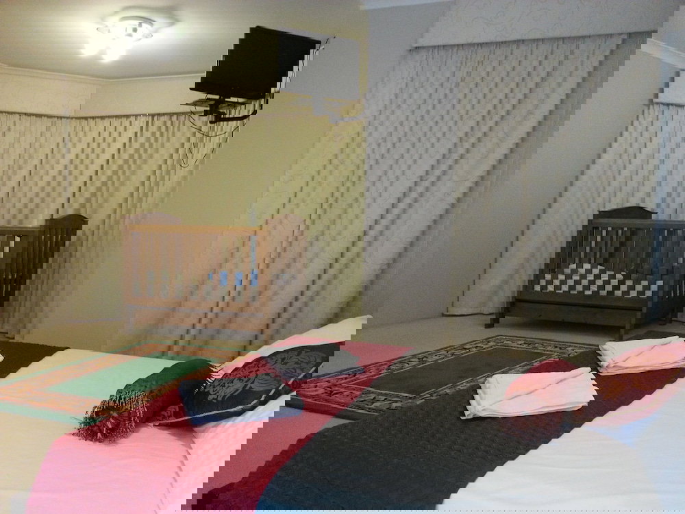 South Lake WA Stayed