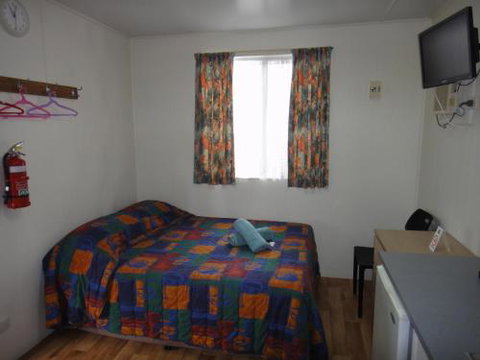Lake Albert Caravan Park - Stays Accommodation 3