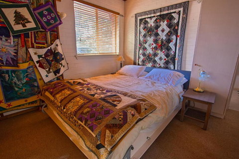 Quilters Studio - Stays Accommodation 4