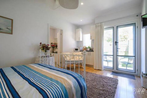 Seaside Spa Retreat - Stayed 5