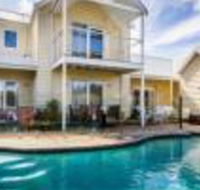 Seaside Spa Retreat - Stayed