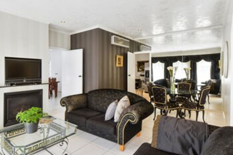 BOUTIQUE STAYS - Brighton Rose - Stayed 0
