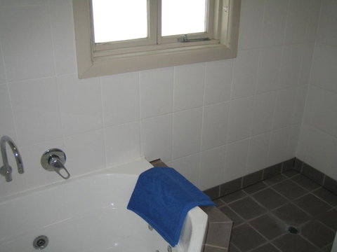 Showgrounds Cottage Naracoorte - Stayed 4