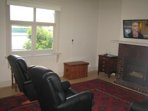 Showgrounds Cottage Naracoorte - Stayed 2