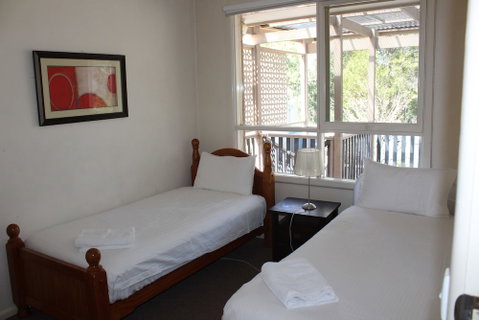 Australian Home Away At Doncaster Grange Park - Stayed 1